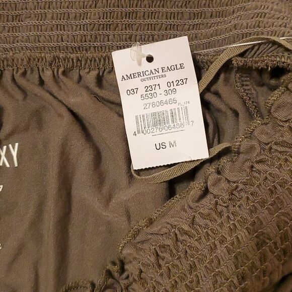 NWT American Eagle Soft & Sexy olive green top size Medium - Picture 6 of 7